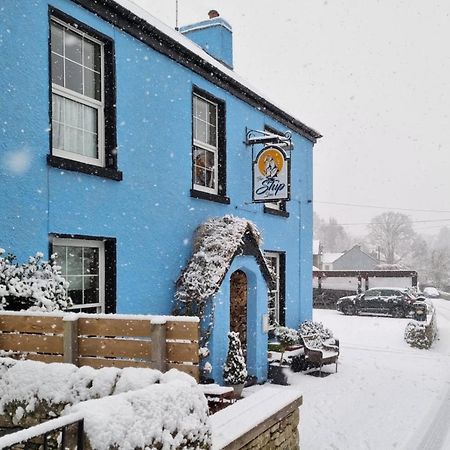 The Ship Inn Bardsea ภายนอก รูปภาพ