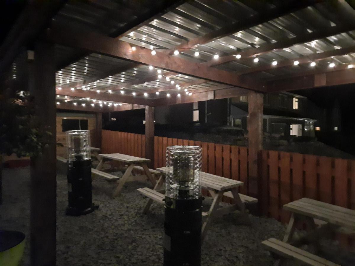 The Ship Inn Bardsea ภายนอก รูปภาพ