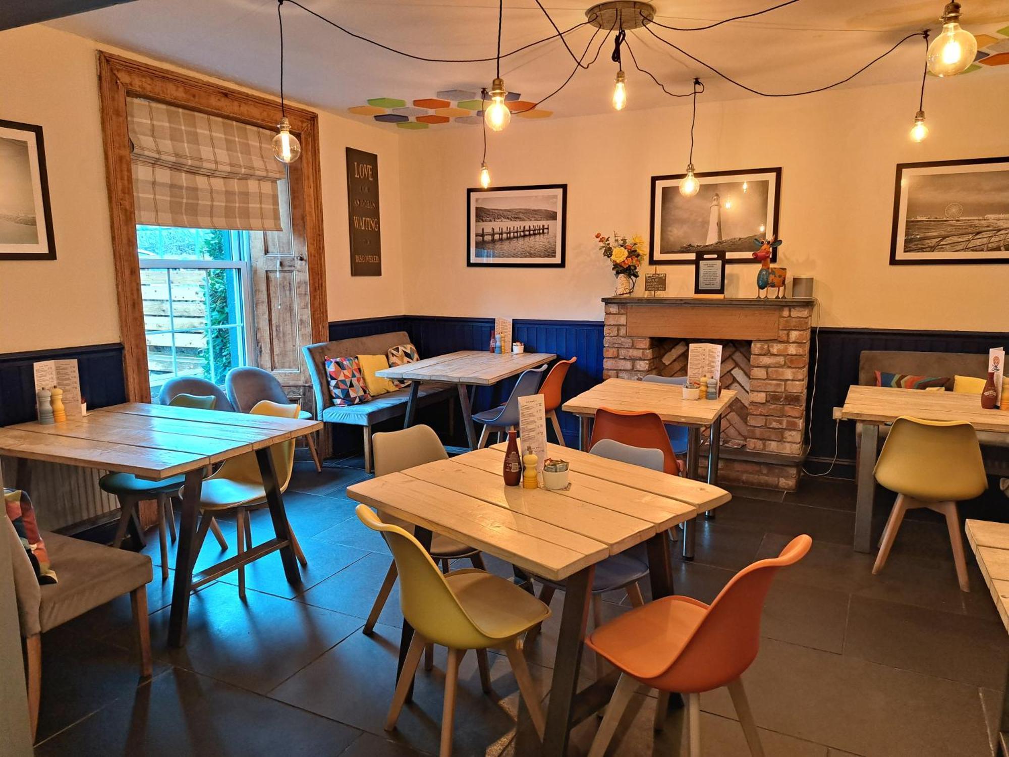 The Ship Inn Bardsea ภายนอก รูปภาพ